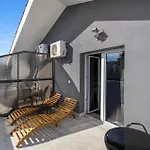 Apartment Beautiful Apartment In Vodice With Swimming Pool