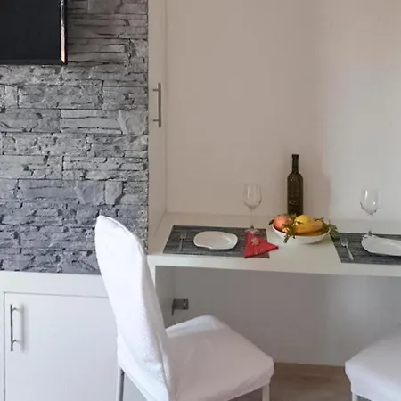 Awesome In With House Sea View Apartment *