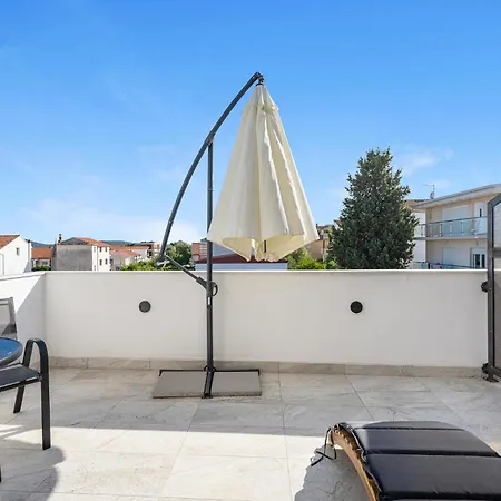 Apartment Beautiful In With Swimming Pool Vodice