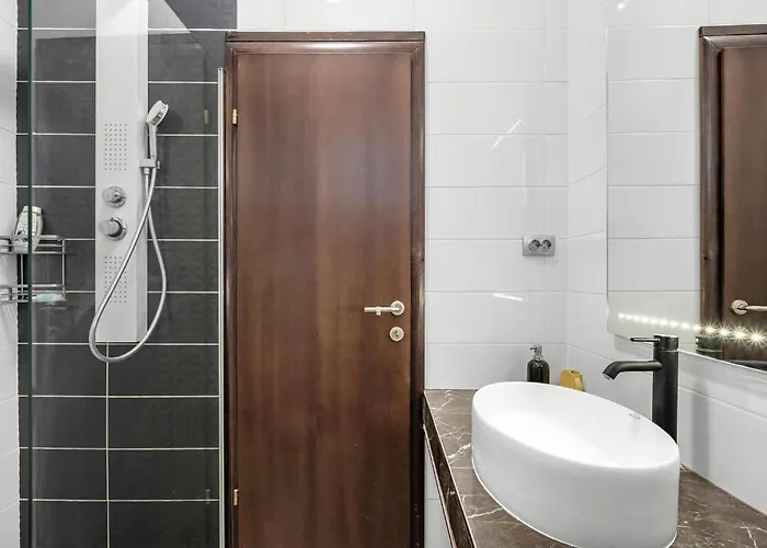 Stunning In * Βόντιτσε